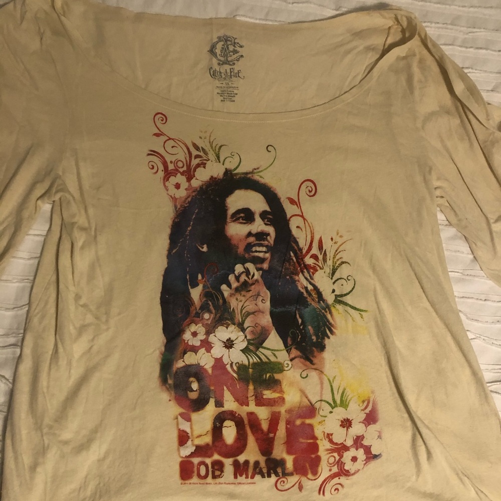 Off shoulder Bob Marley shirt
